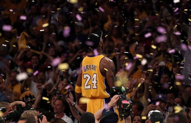 科比43岁生日快乐，传奇永不落幕